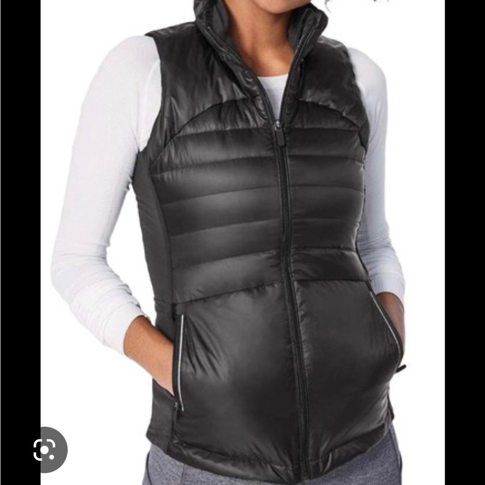 Lululemon down vest - New without tag size 4
